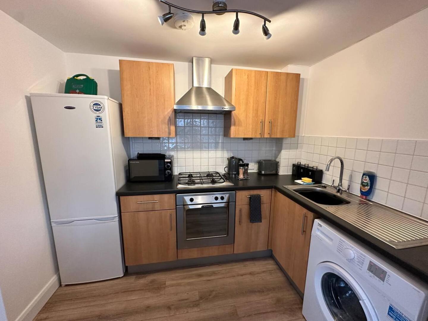 2Br City Side Apartment Belfast Extérieur photo
