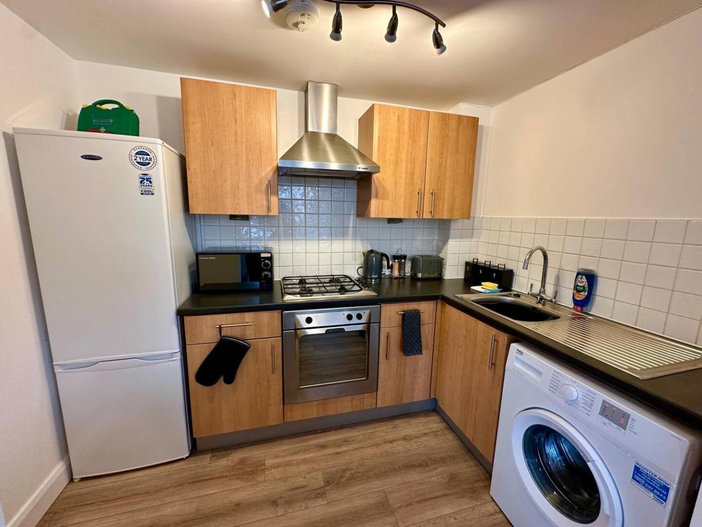 2Br City Side Apartment Belfast Extérieur photo
